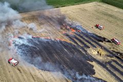 Feuerwehr trainiert Vegetationsbrandbekämpfung